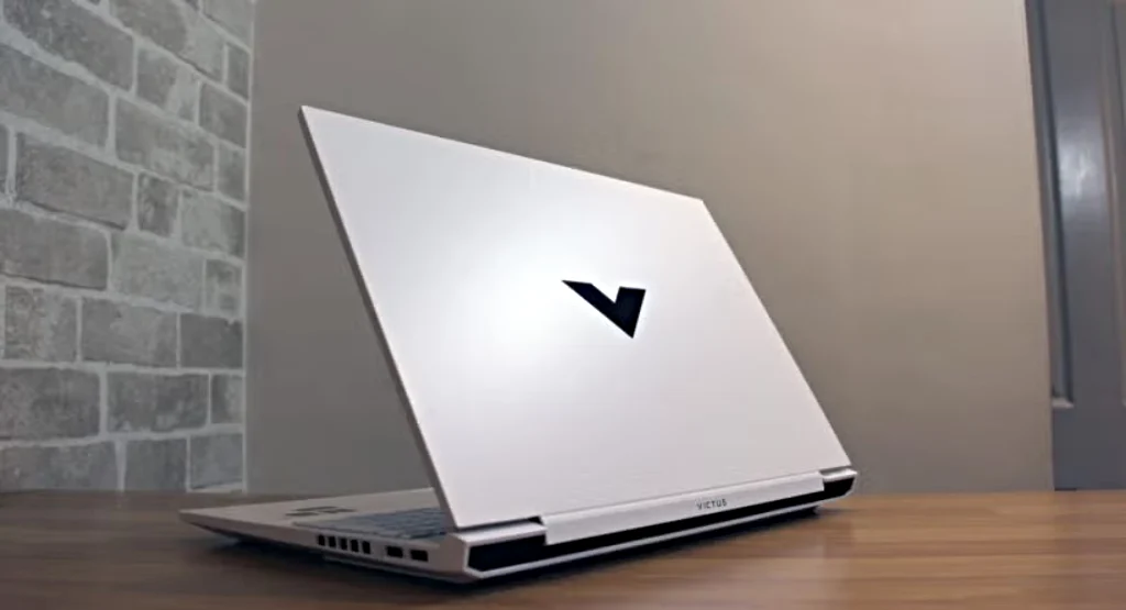 HP Victus 16